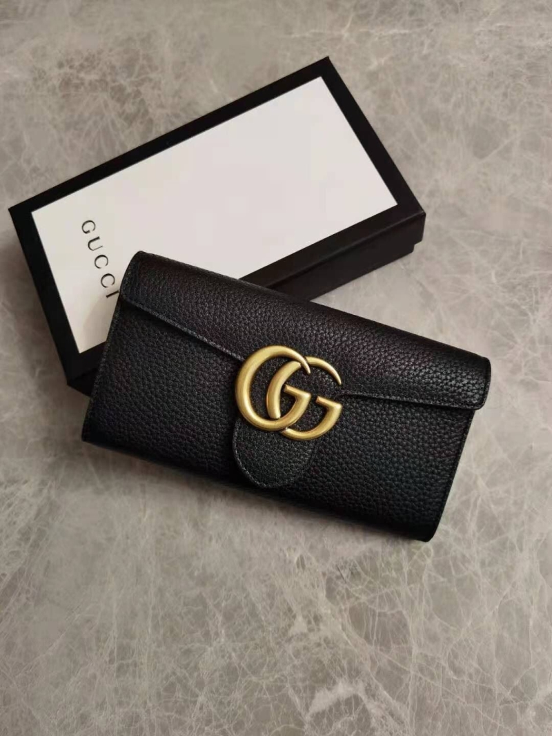 G*u*i wallets & purse